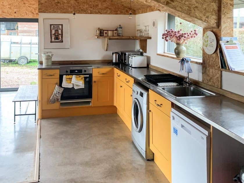 Kitchen | The Organic Cabin - Feltham’s Farm, Horsington Marsh, near Templecombe
