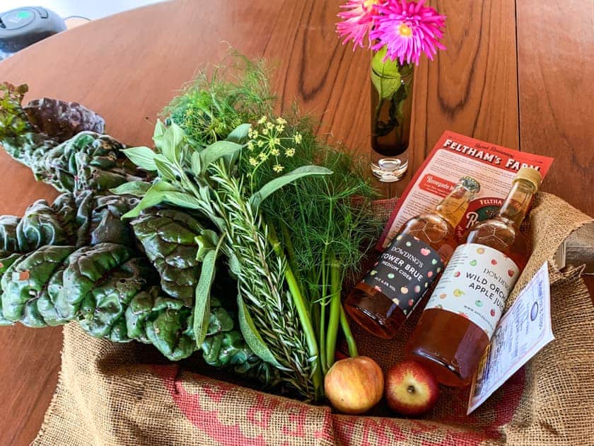 Welcome pack | The Organic Cabin - Feltham’s Farm, Horsington Marsh, near Templecombe