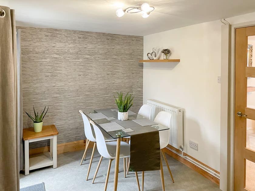 Dining Area | Driftwood Cottage, Gorleston-on-Sea