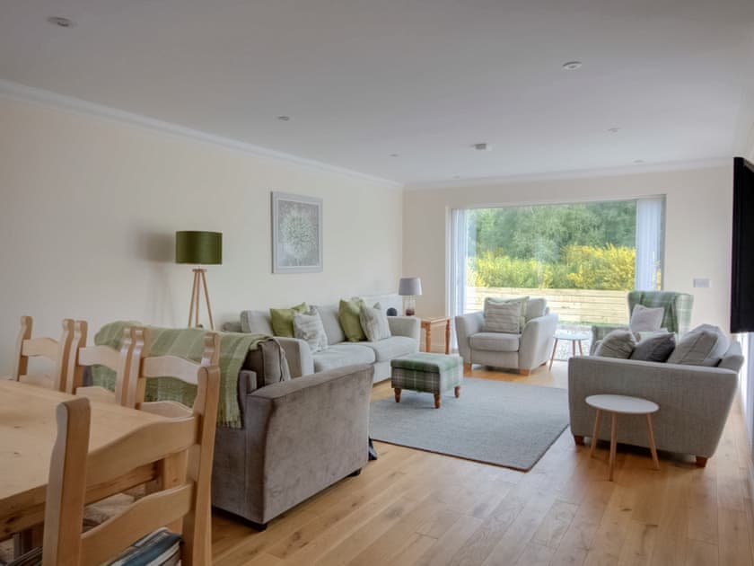 Open plan living space | Darna House, Tain