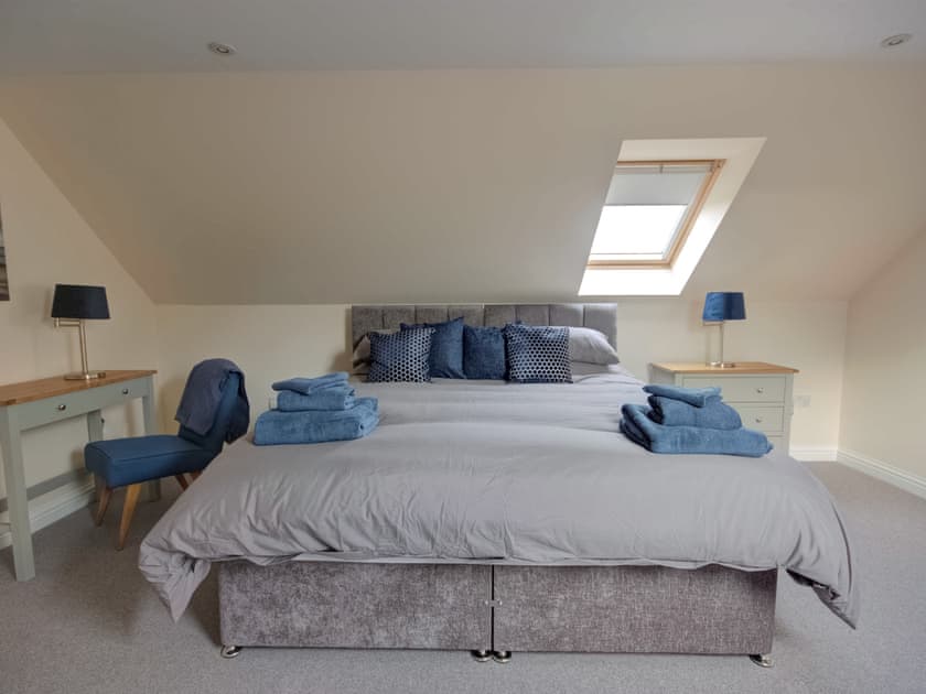 Double bedroom | Darna House, Tain