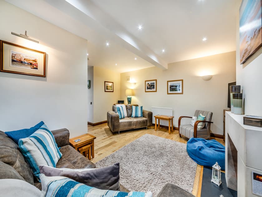 Living room | Puffin Cottage - Bayside and Puffin Holidays, Bamburgh