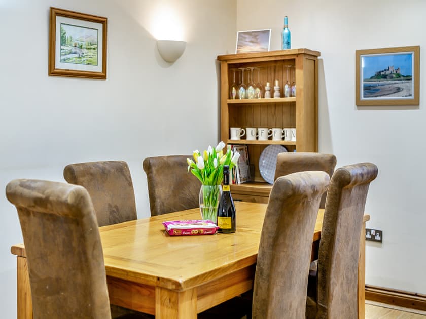 Dining room | Puffin Cottage - Bayside and Puffin Holidays, Bamburgh