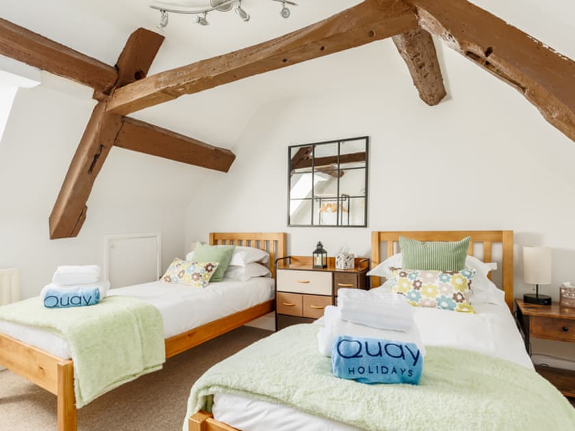 Twin bedroom | Hakuna Matata, Poole