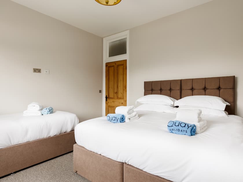 Bedroom | Park Lake View, Poole