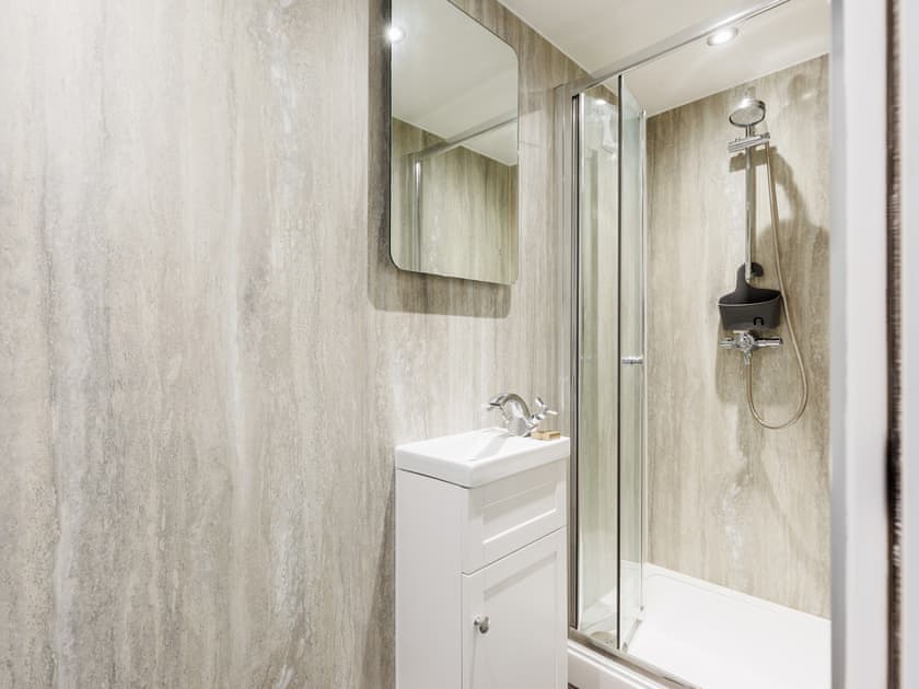 Shower room | Park Lake View, Poole