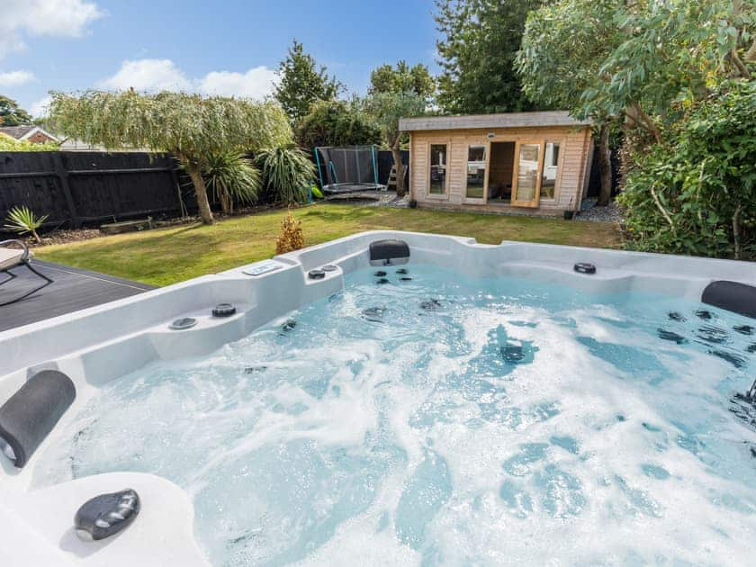 Hot tub | Lulworth House, Poole