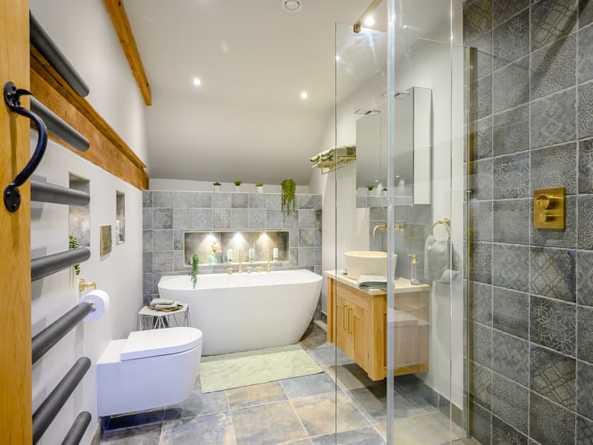 Bathroom | Dassett View, Fenny Compton
