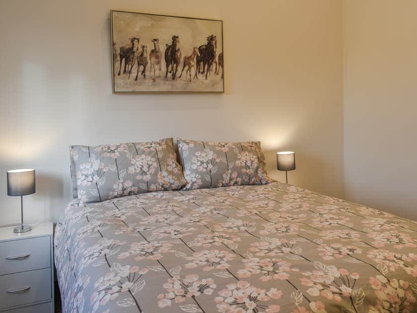 Double bedroom | Neuadd Wen - Branwen - Neuadd Wen Cottages, Llanfachraeth, near Holyhead