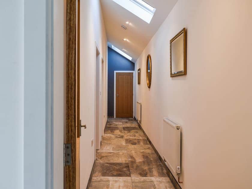 Hallway | Neuadd Wen - Branwen - Neuadd Wen Cottages, Llanfachraeth, near Holyhead
