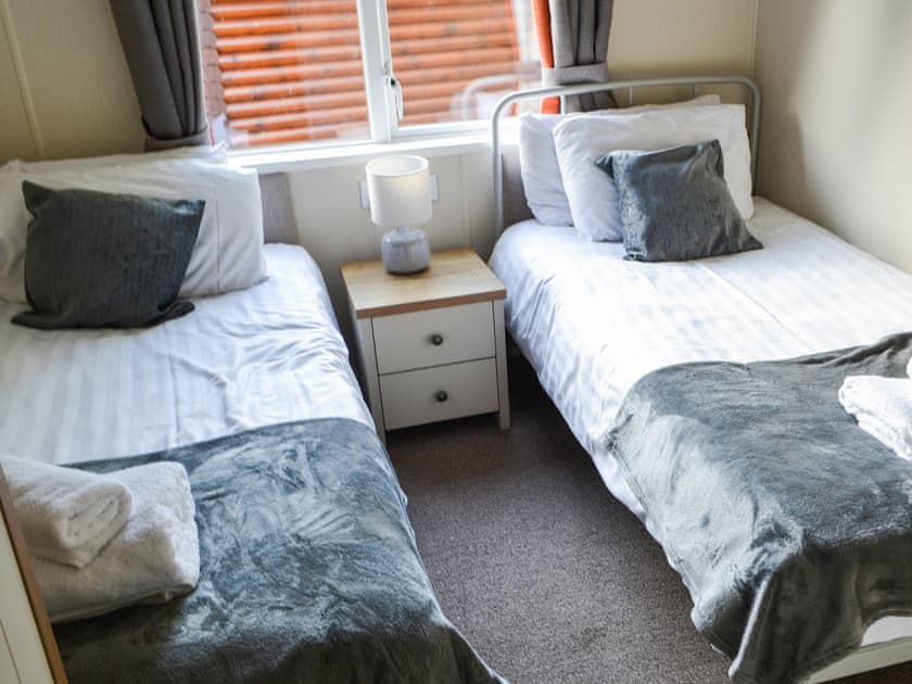 Twin bedroom | Griffon Lodge - Felmoor Park, Felton, near Morpeth