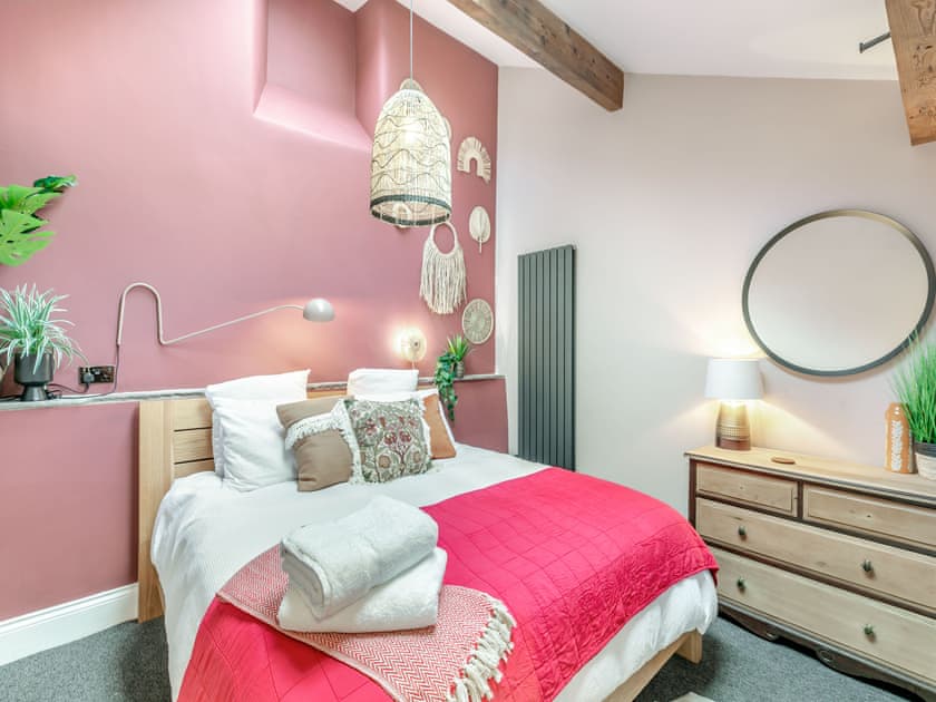 Double bedroom | Verona House, Tideswell, near Buxton