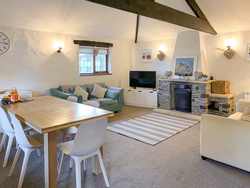 Living room/dining room | Pump Cottage, Woolacombe