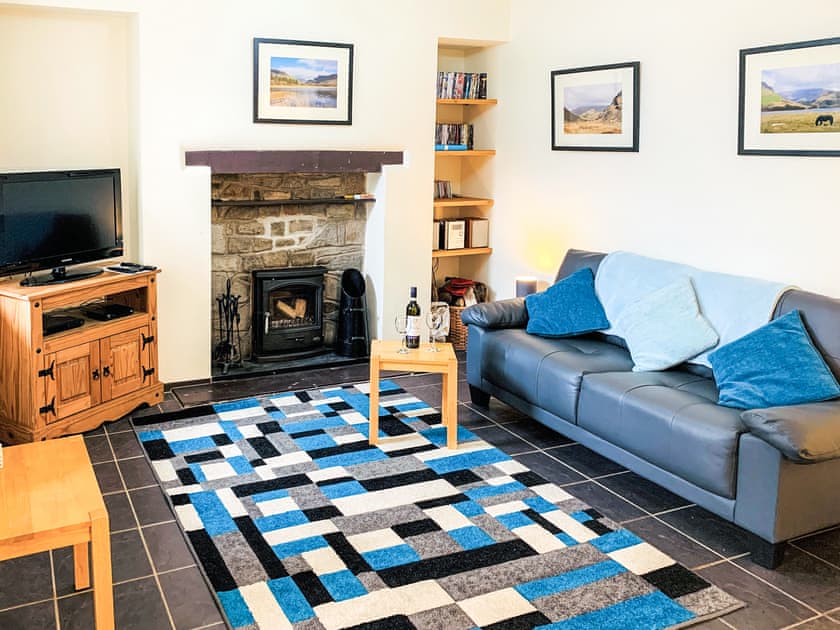 Cosy living room | Isallt, Nantlle, near Beddgelert