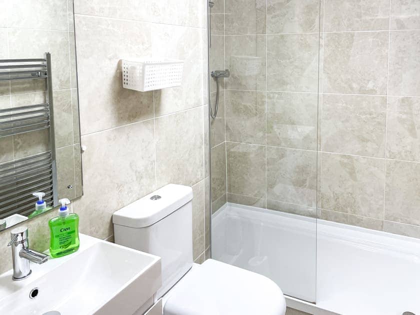 Bathroom | Palm Villa, Porth, near Newquay