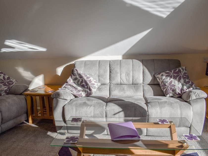Living room/dining room | Seanicview La Val, Callington