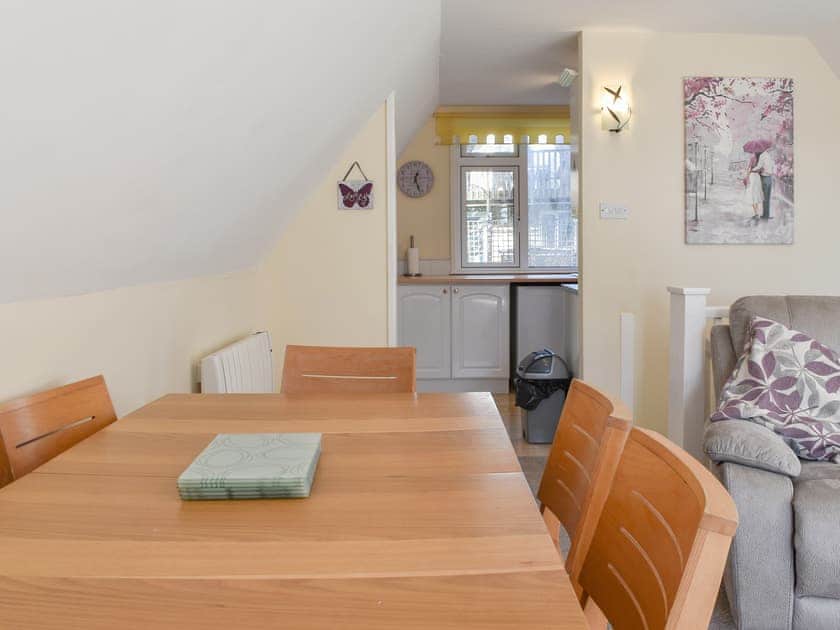 Living room/dining room | Seanicview La Val, Callington