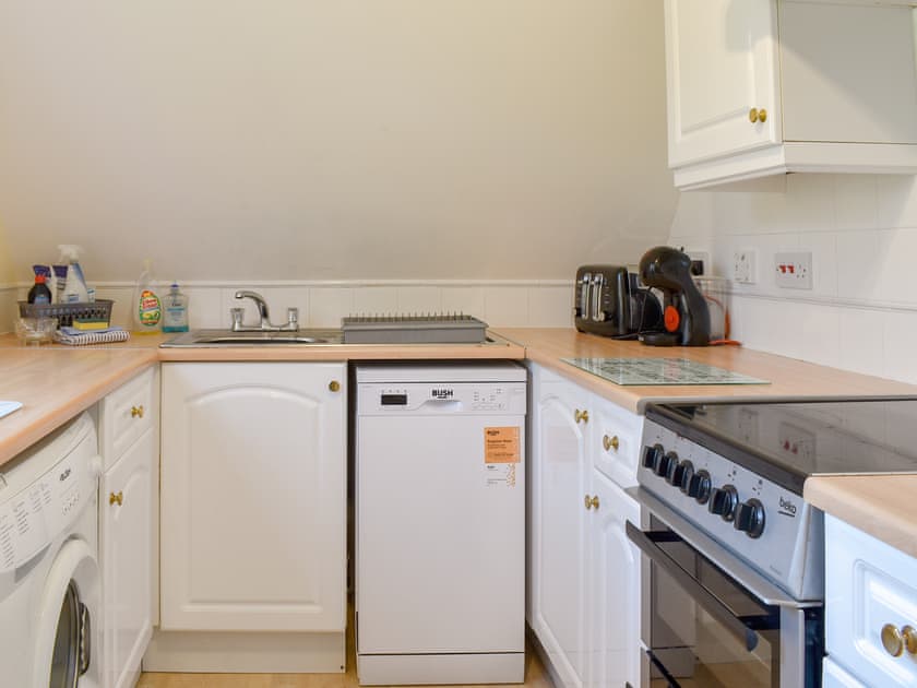 Kitchen | Seanicview La Val, Callington