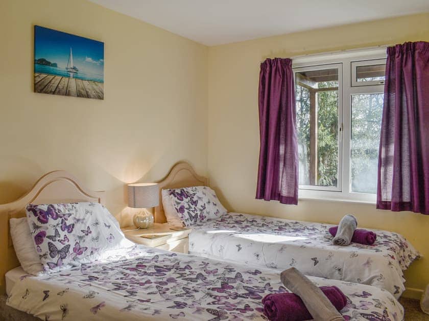 Twin bedroom | Seanicview La Val, Callington