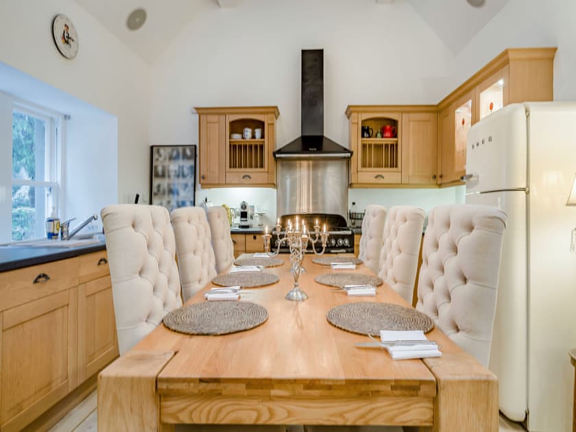 Kitchen/diner | Tayview Cottage, Pitlochry