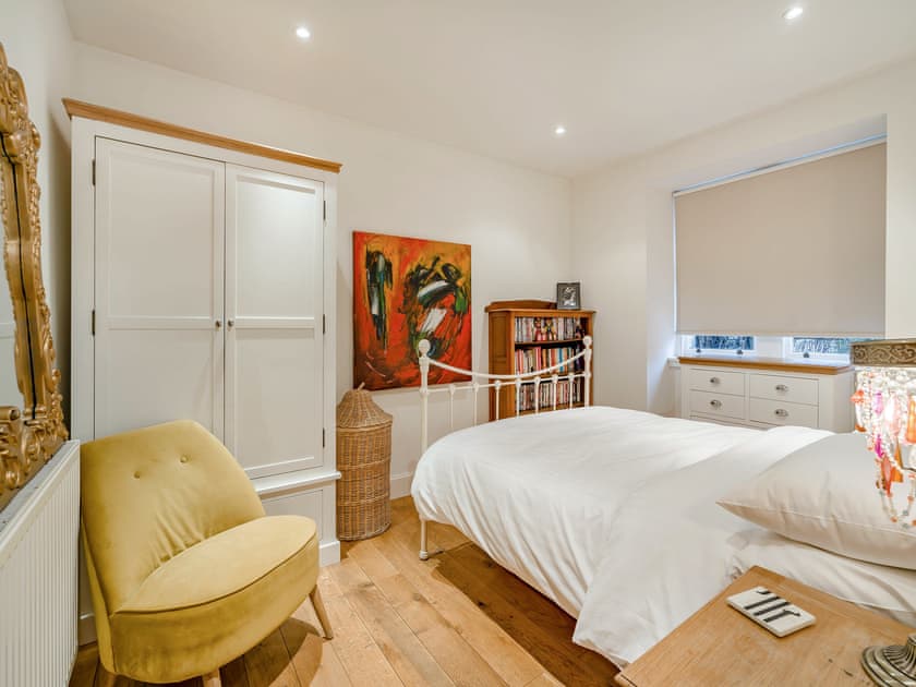 Double bedroom | Tayview Cottage, Pitlochry