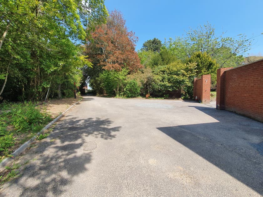 Parking | New Forest Annexe, Hordle, Lymington