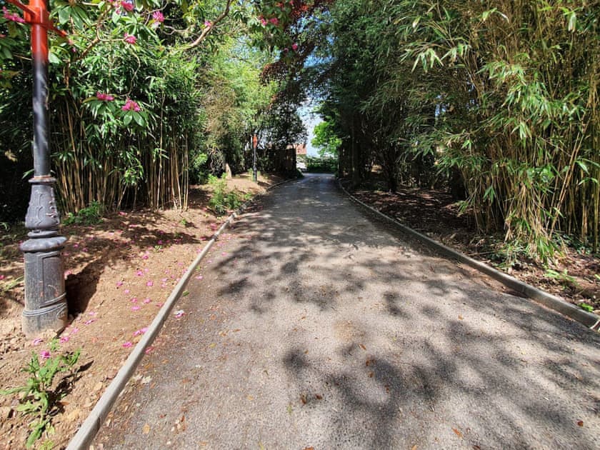 Driveway | New Forest Annexe, Hordle, Lymington