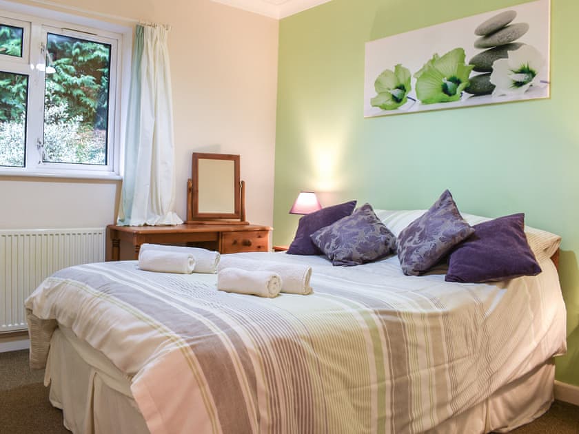 Double bedroom | Gwynfan Bungalow, Llandrindod Wells