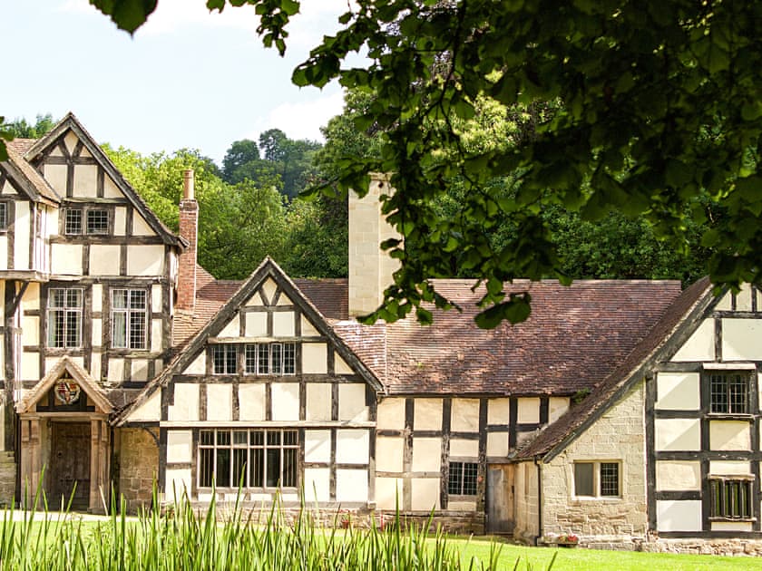 Exterior | The Game Larders - Wythall Estate, Ross-on-Wye