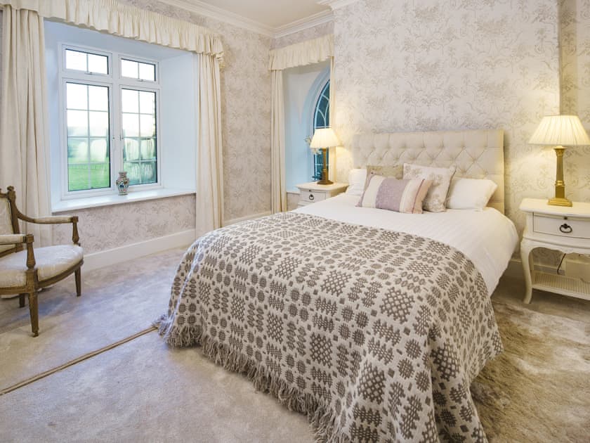 Double bedroom | Ty Bledrws, Betws Bledrws