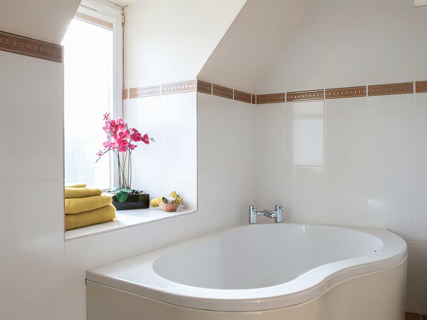 Bathroom | Hill Cottage, Strathkanaird, Ullapool