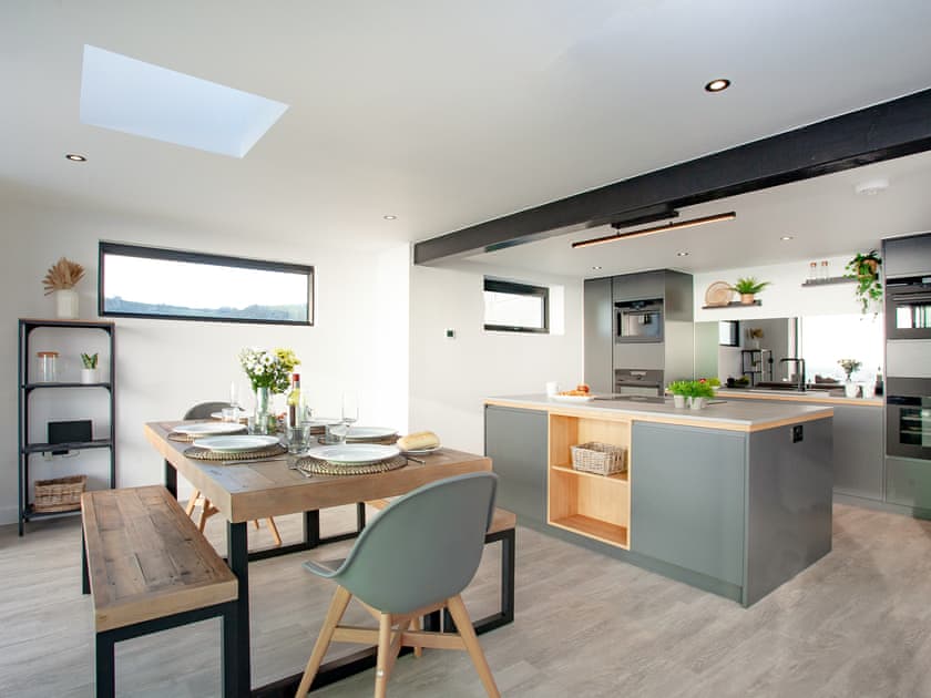 Open plan living space | Dehra Dun, Torpoint