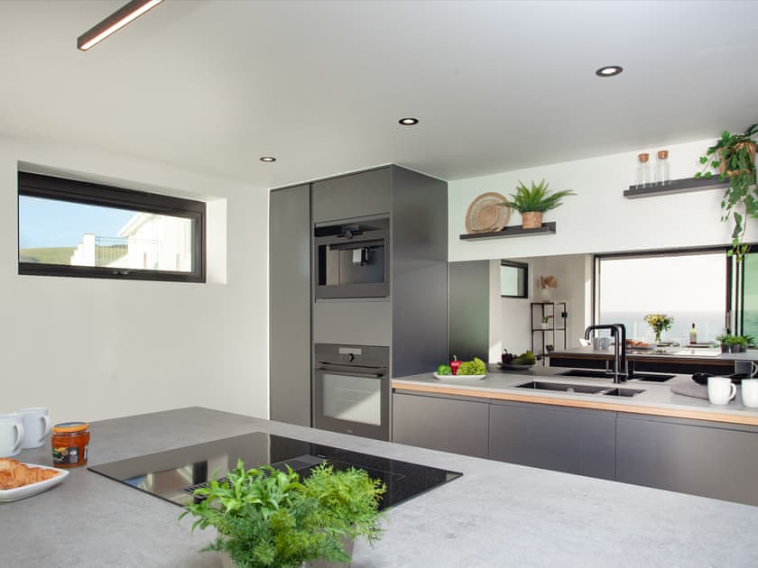Kitchen area | Dehra Dun, Torpoint