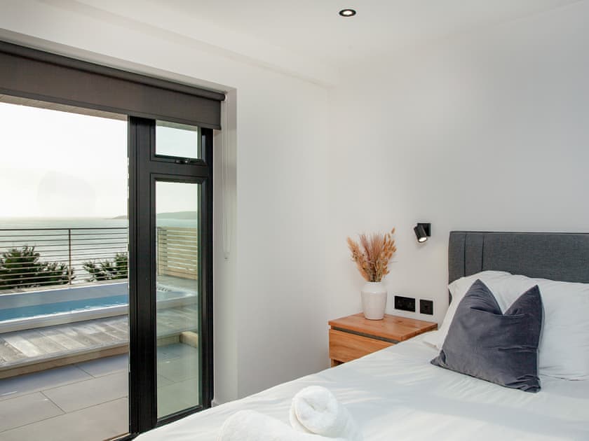 Twin bedroom | Dehra Dun, Torpoint