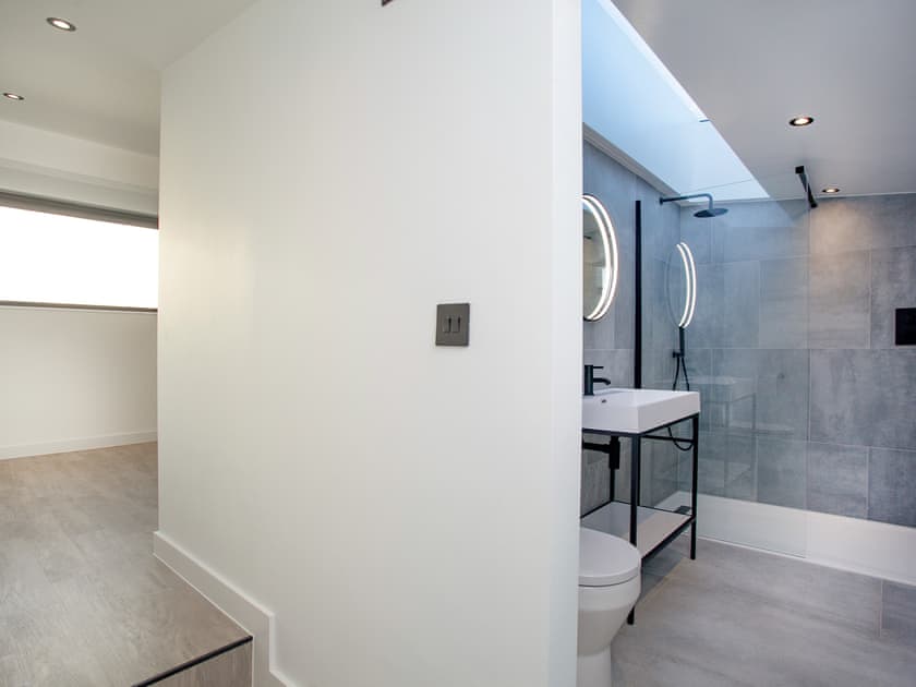 Shower room | Dehra Dun, Torpoint