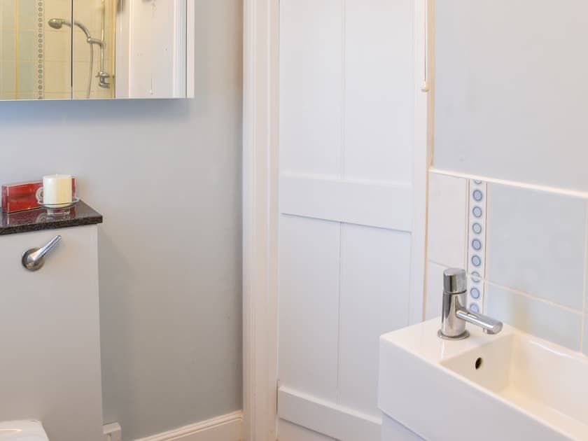 En-suite | Westlea Cottage - The Reedham Retreat, Reedham