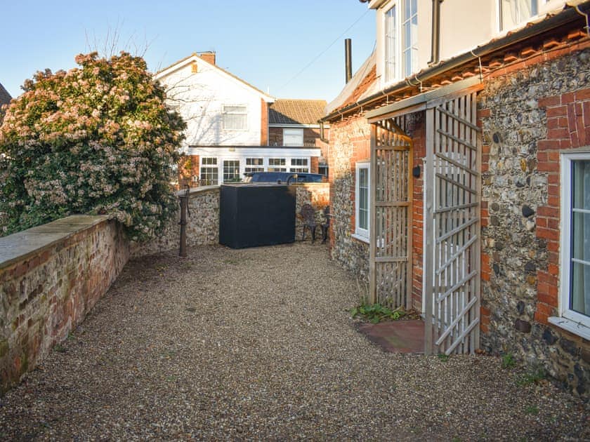 Outdoor area | Pump Cottage, Brancaster Staithe, near Wells-next-the-Sea