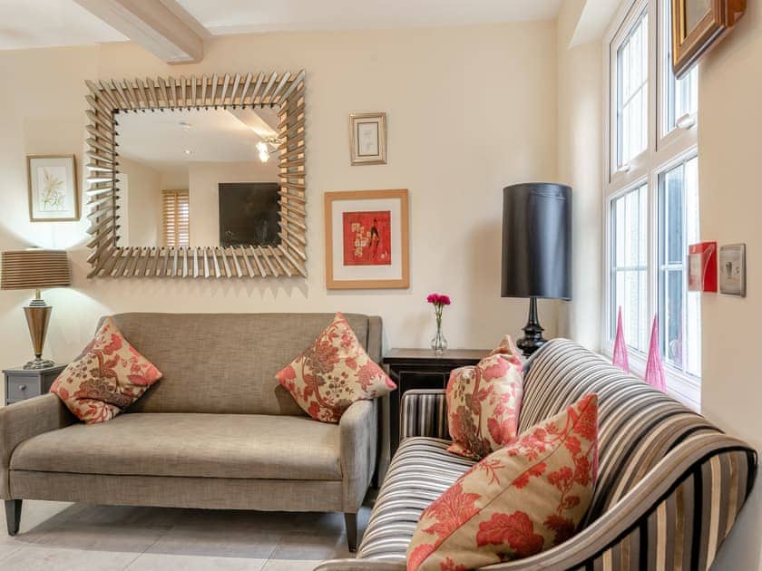 Living room/dining room | The Granary Villa - The Granary Hotel, Shenstone