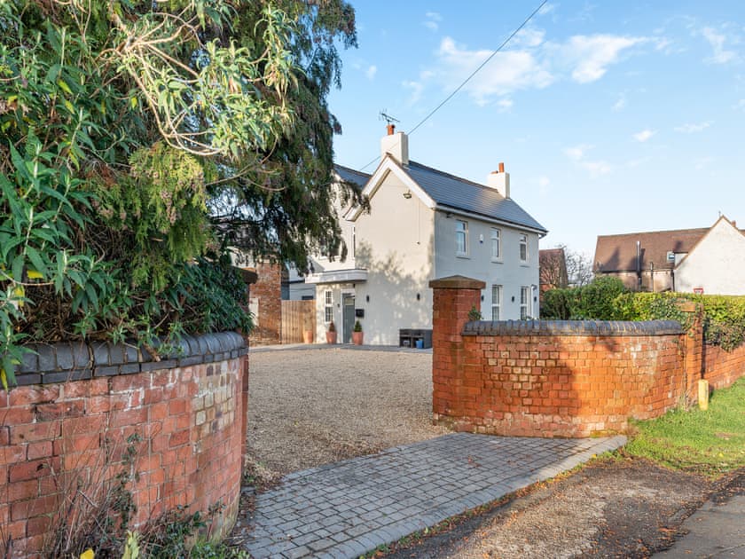 Exterior | The Granary Villa - The Granary Hotel, Shenstone