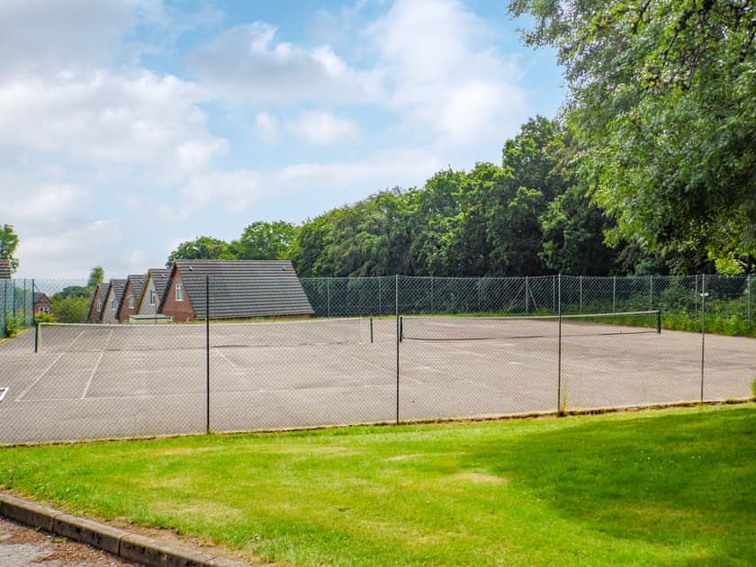 Tennis court | Seanicv, Callington