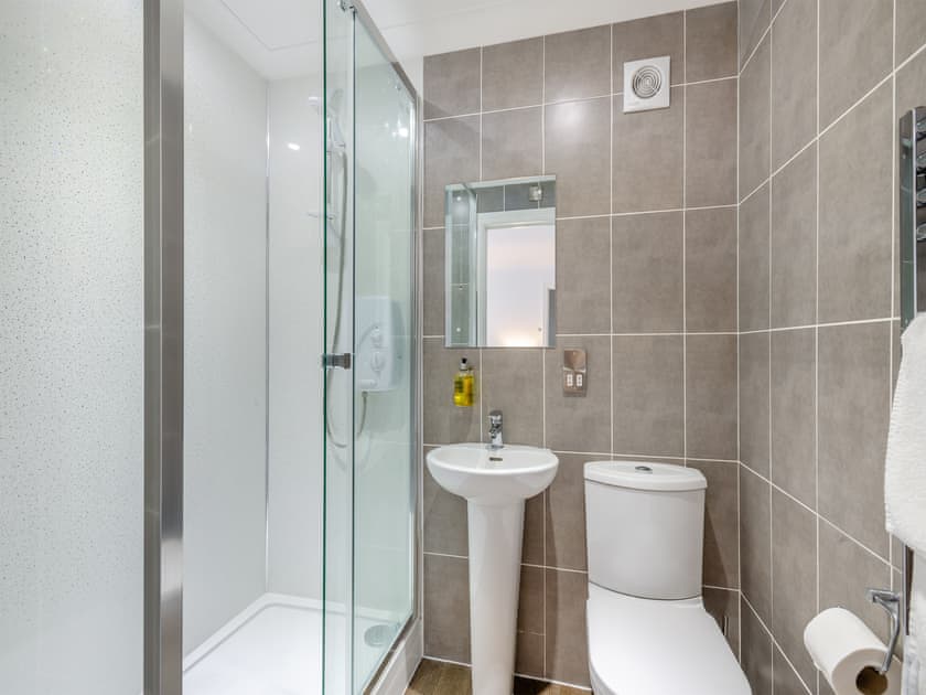 Shower room | The Willows, Sea Palling