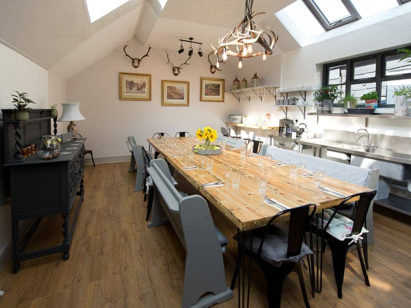 Kitchen/diner | Crown Inn, Woolhope, near Ledbury