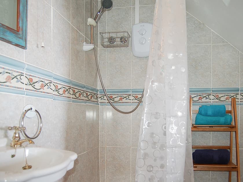 Shower room | Sea View Terrace Studio Apartment, Barmouth