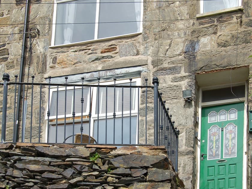 Exterior | Sea View Terrace Studio Apartment, Barmouth