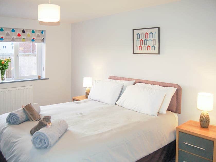 Double bedroom | Sena Tor Burs, Tywyn, near Aberdovey