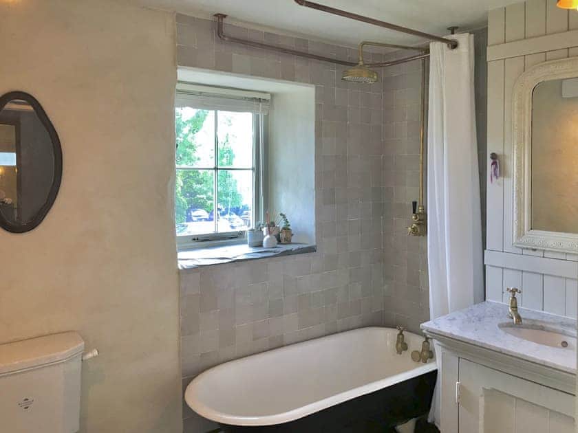 Bathroom | 11 The Plosh, Keswick