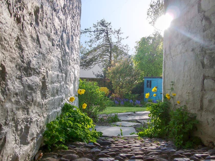Garden | 11 The Plosh, Keswick