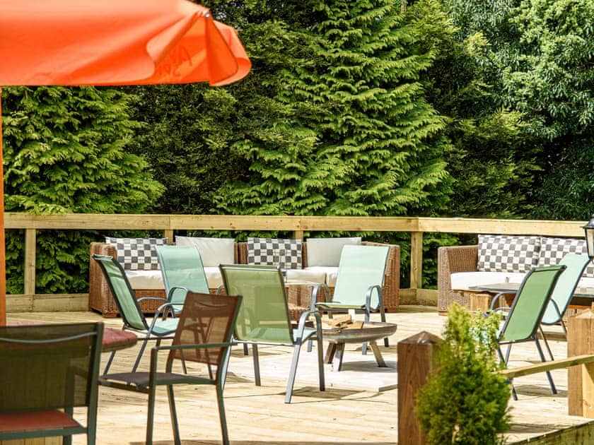 Decking | Willis House - Willis House and Willis Barn, Iron Acton