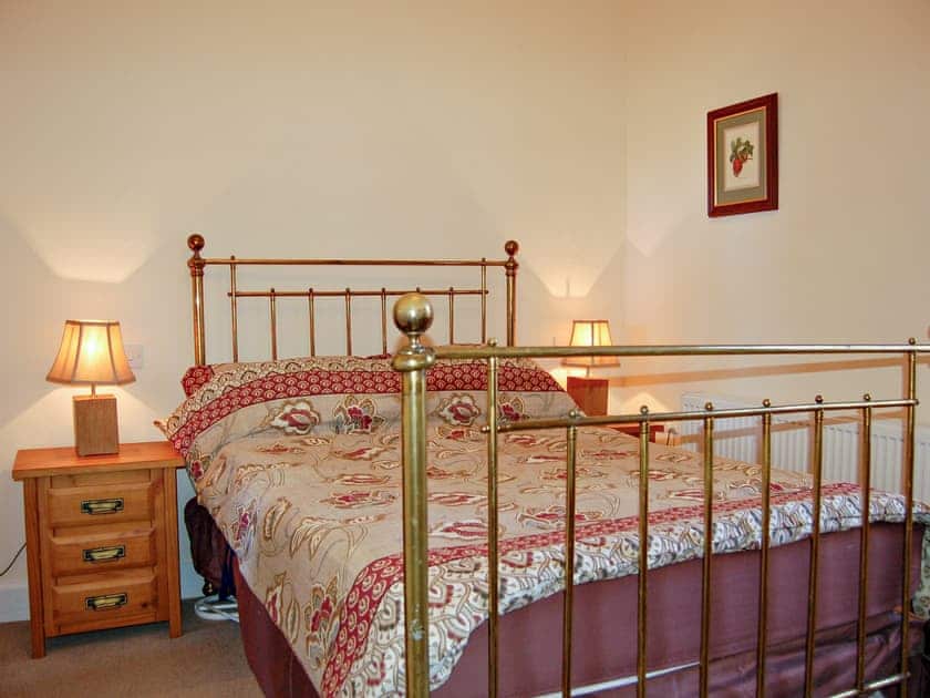 Double bedroom | Sand Dune Sea View Apartment, Barmouth