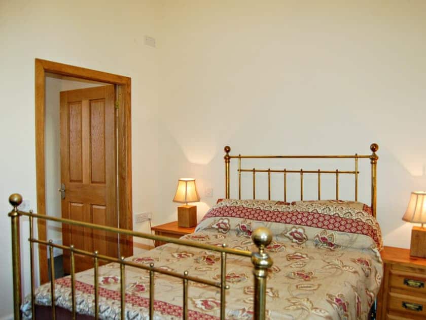 Double bedroom | Sand Dune Sea View Apartment, Barmouth